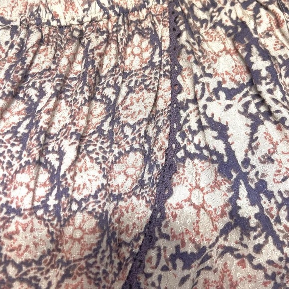 NWOT Ecoté Lightweight Split Leg Shorts | Urban Outfitters Lace Whimsygoth Boho - Picture 3 of 4